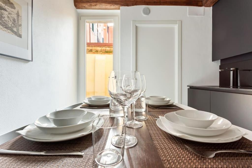 Dimora San Lorenzo Luxury Apartment Venedig Exteriör bild