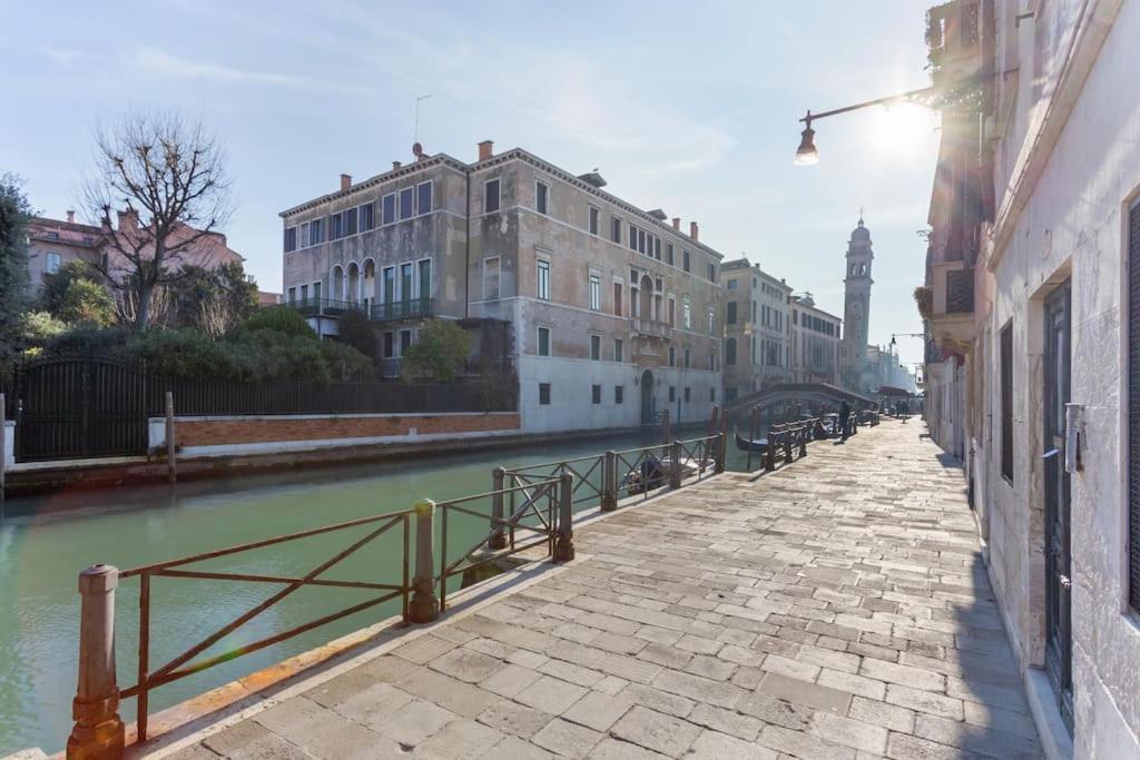 Dimora San Lorenzo Luxury Apartment Venedig Exteriör bild